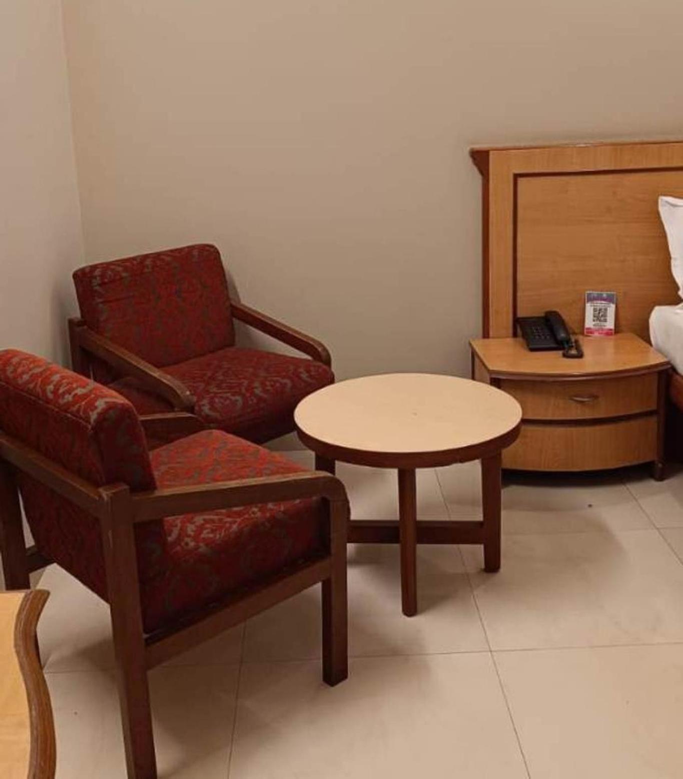 Hotel Woodland Kolhapur Exterior foto