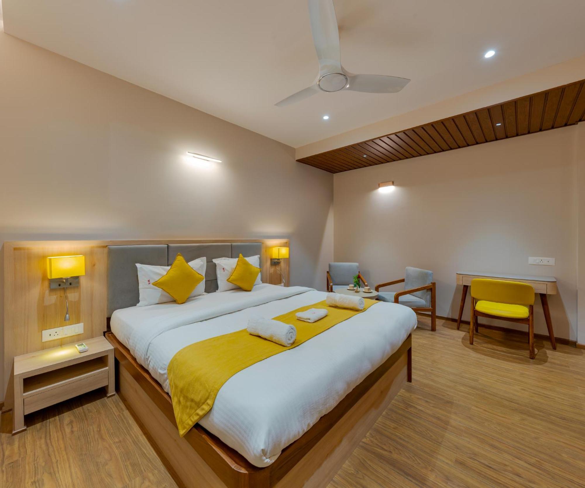 Hotel Woodland Kolhapur Exterior foto