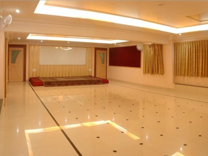 Hotel Woodland Kolhapur Exterior foto